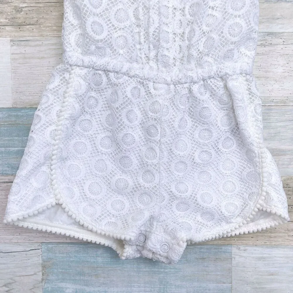 Genuine Kids OshKosh Lace Pom Trim Romper White Dolphin Hem Baby Girls 18M